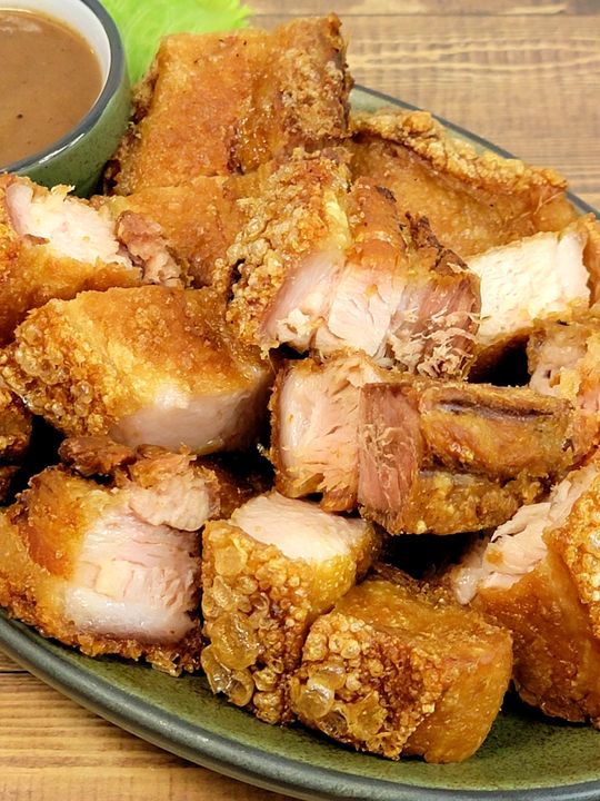 Crispy lechon kawali